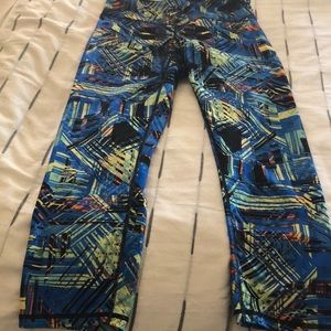 Colourful crop leggings